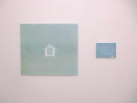 （左）「或いは、吐き出す行為。」（右）「汽水域」