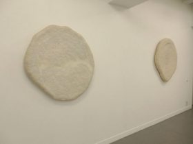 「よしなし2」陶　H980×W860×D90mm　2017