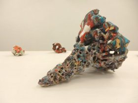 「小さな秘境21」ceramics　220×320×270mm　2017