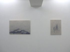 （左）「虚ろな微動」（右）「曖昧な浮動」