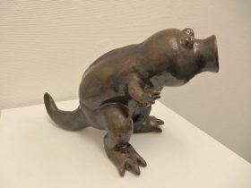 「蠱毒怪獣Poteri」陶　170×200×280mm　2018