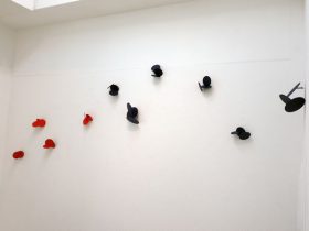 「floating」鉄、ペイント　