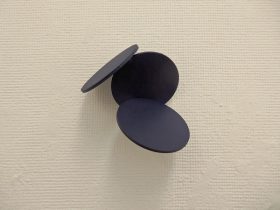 「floating」鉄、ペイント　