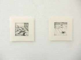 （左）「窓」（右）「孤舟 #3」