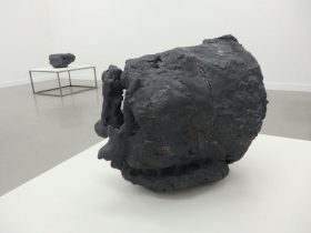 「たしかむ 4」陶　H300×W340×D240mm　2018