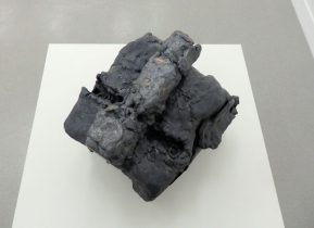 「たしかむ 6」陶　H345×W340×D335mm　2018