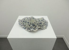 「motion 2」陶　65×320×265mm　2018