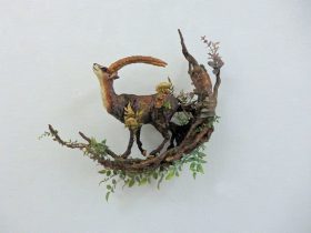 「Dutch Land Wreath」ミクストメディア　430×500×180mm　2019