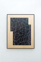 「3つの振動による絵画」鉄、アクリル　H110×W80×D5cm　2019（撮影：多羅尾牧洋）