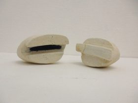 「自問自答する日々」陶　2019