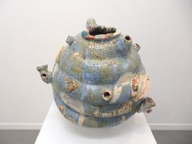 「生受答物」 陶 　2018