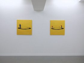 （左）「円相に関する一考察　～黙々と～」（右）「円相に関する一考察　～生まれ、そして、老いるといういこと～」