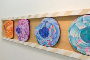 （左から）「Topology (G)」「Topology (B)」「Topology (P)」「Topology (O)」