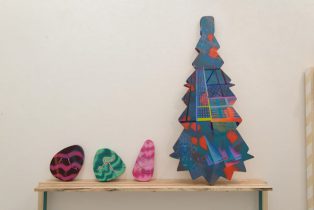 （左から）「Souvenir (morning)」「Souvenir (evening)」「Souvenir (daytime)」「Parallel world Ⅰ」