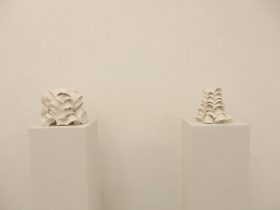 「ASSY」 陶　H179×W321×D223mm　H179×W321×D223mm　2019