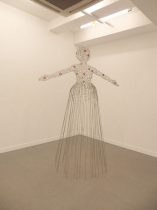 「異教の神話」ステンレス、スポンジ　200×145×90cm　2020