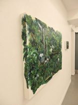 「とても暑い日に身を潜め、あの日のことを繰り返し思い続ける」キャンバスに油彩　P50　2019