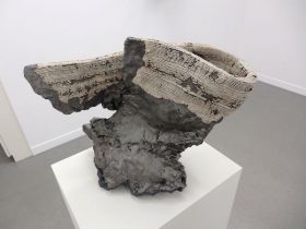 「臨界 No.3」陶　410×W600×D400mm　2021