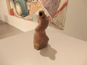 「Nous --精神」テラコッタ　168×84×74mm