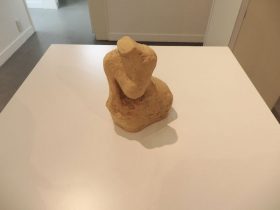 「Moon --羅針盤」テラコッタ　122×98×60mm