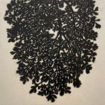 「胞」墨、雁皮紙、木製パネル　185×185mm　2022