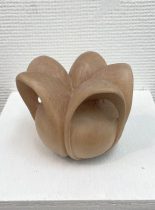 「untitled」木　55×70×60mm　2022