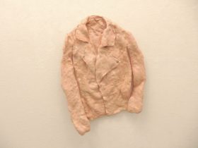 「leather（ジャケット）」 陶、蝋　2022