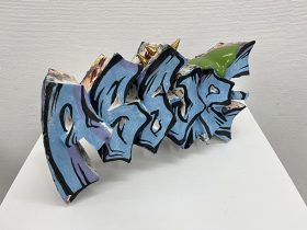 「たしかに、ここにいる」陶　H200×W300×D100mm　2023