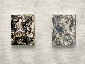 （左）「ダイヤモンドとしてE」（右）「ダイヤモンドとしてD」油彩、キャンバス　180×140mm(F0)　2022