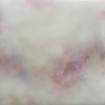 「Echoes of Color 2024 No.14」顔料、アクリル絵具、アクリルメディウム、石膏地、 寒冷紗、パネル　15×15×3cm　2024